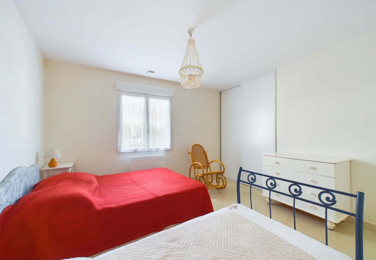 Maison à Brem-sur-Mer - Maison pour 12  - 5min de la plage des Dunes