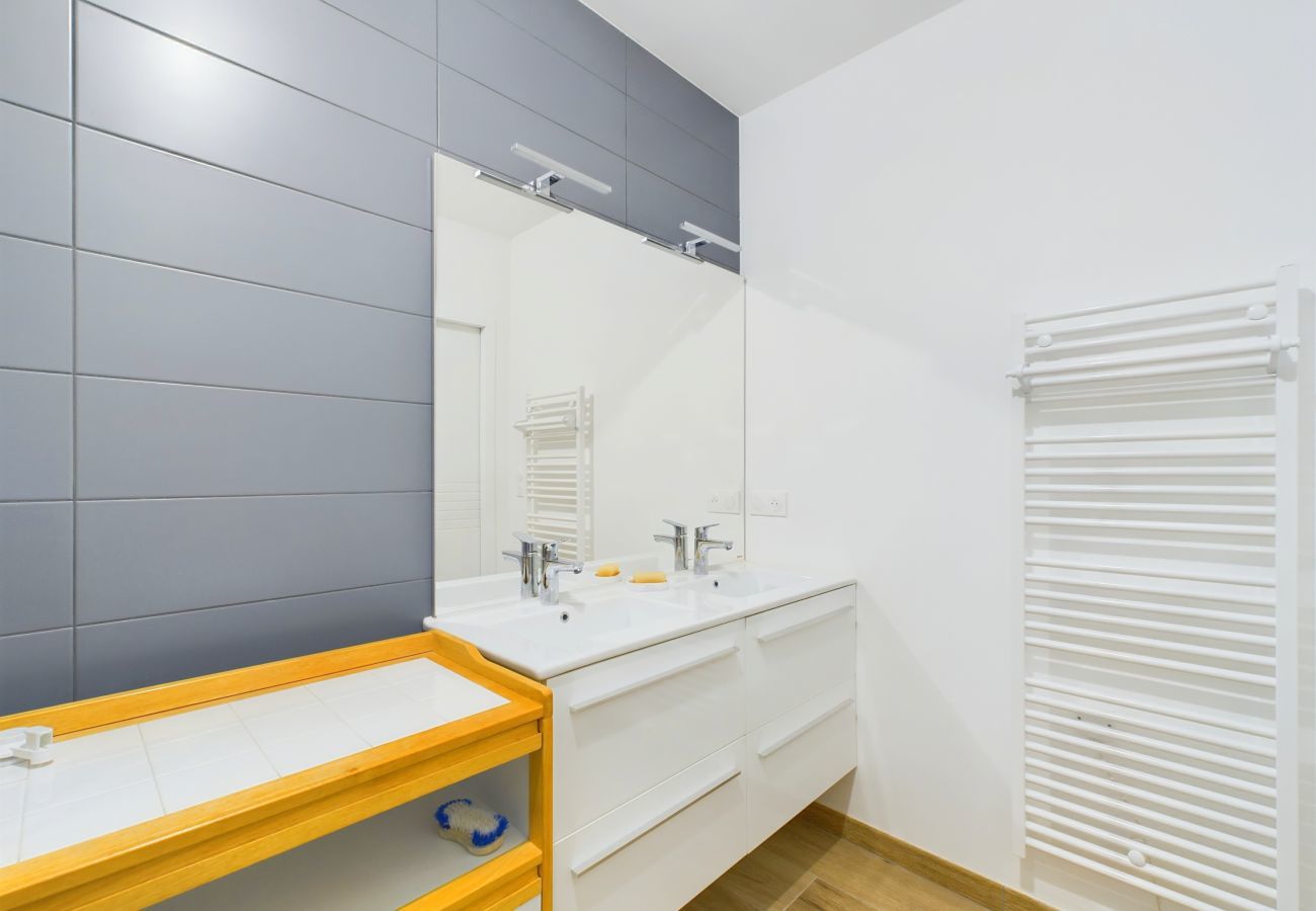 Appartement à Saint-Gilles-Croix-de-Vie - Appartement pour 6 proche plage et port