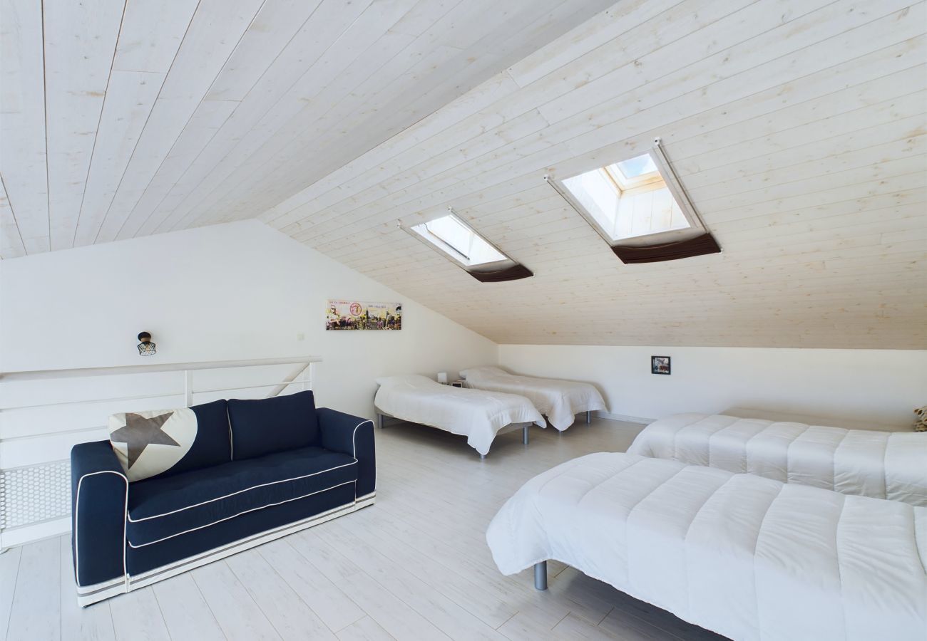 Maison à Saint-Gilles-Croix-de-Vie - Maison pour 8 avec jardin à 600m de la plage