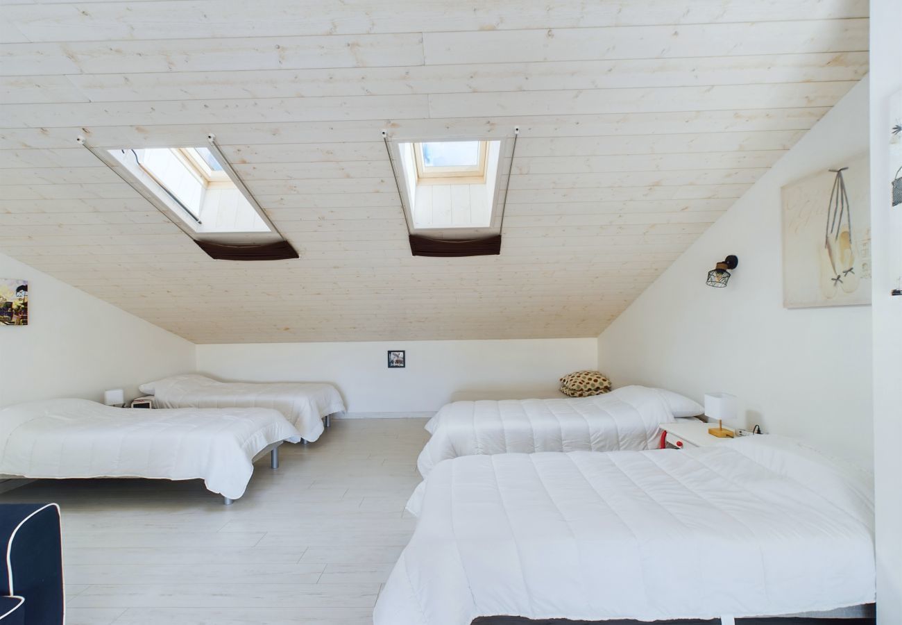 Maison à Saint-Gilles-Croix-de-Vie - Maison pour 8 avec jardin à 600m de la plage