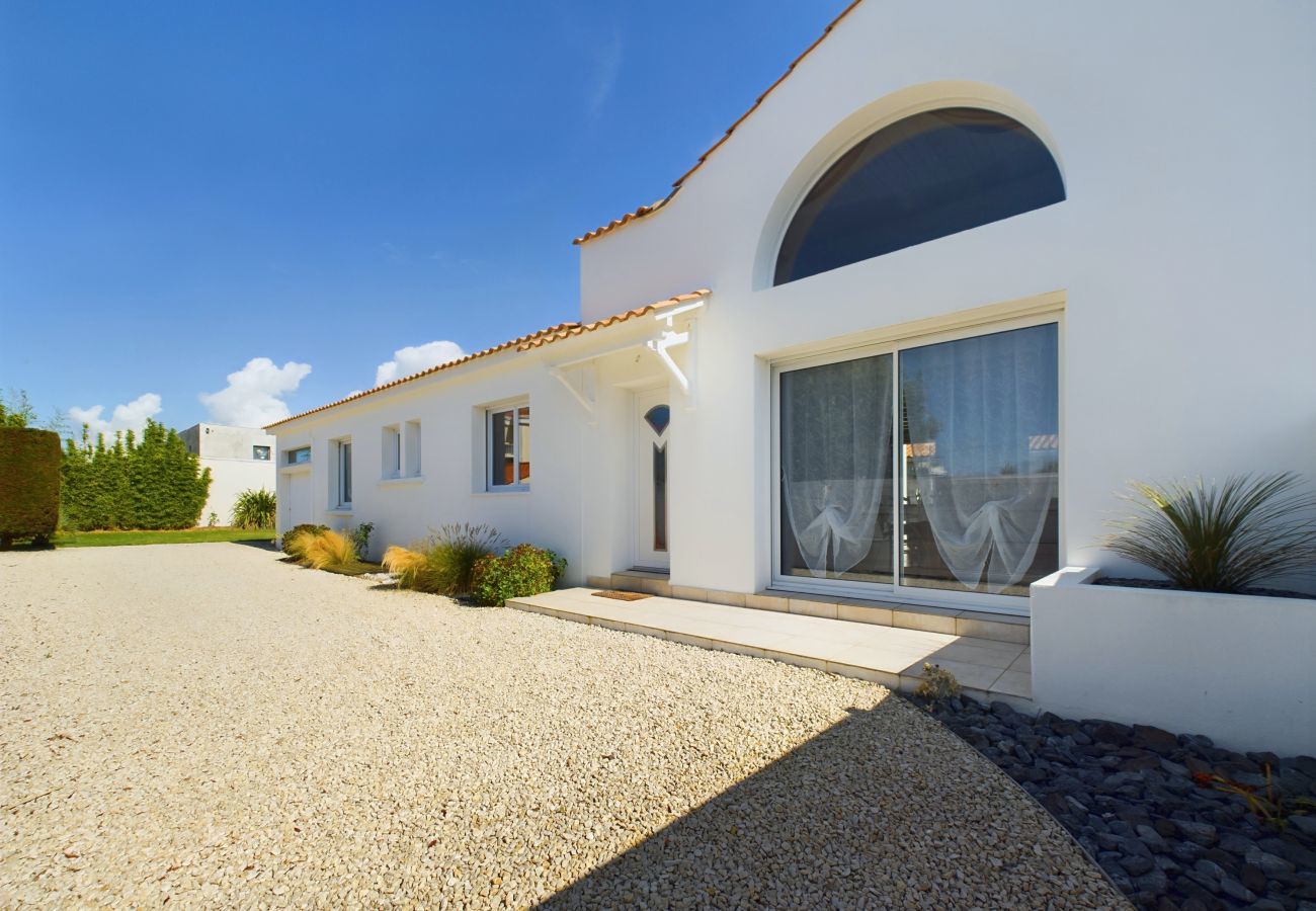 Maison à Saint-Gilles-Croix-de-Vie - Maison pour 8 avec jardin à 600m de la plage