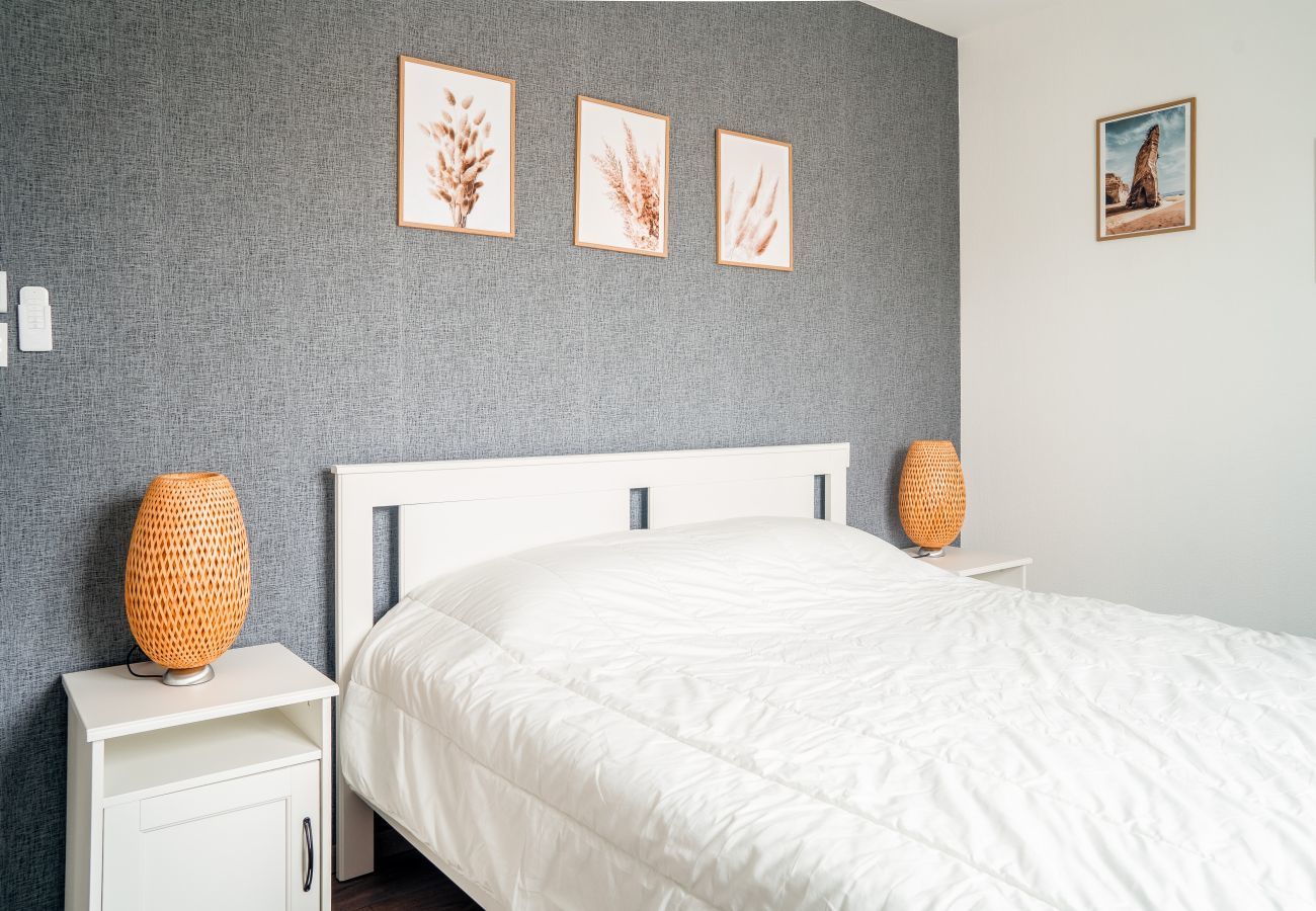 Maison à Saint-Vincent-sur-Jard - Grande maison moderne pour 6 - Jardin