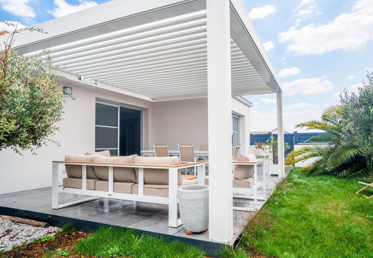 Maison à Saint-Vincent-sur-Jard - Grande maison moderne pour 6 - Jardin