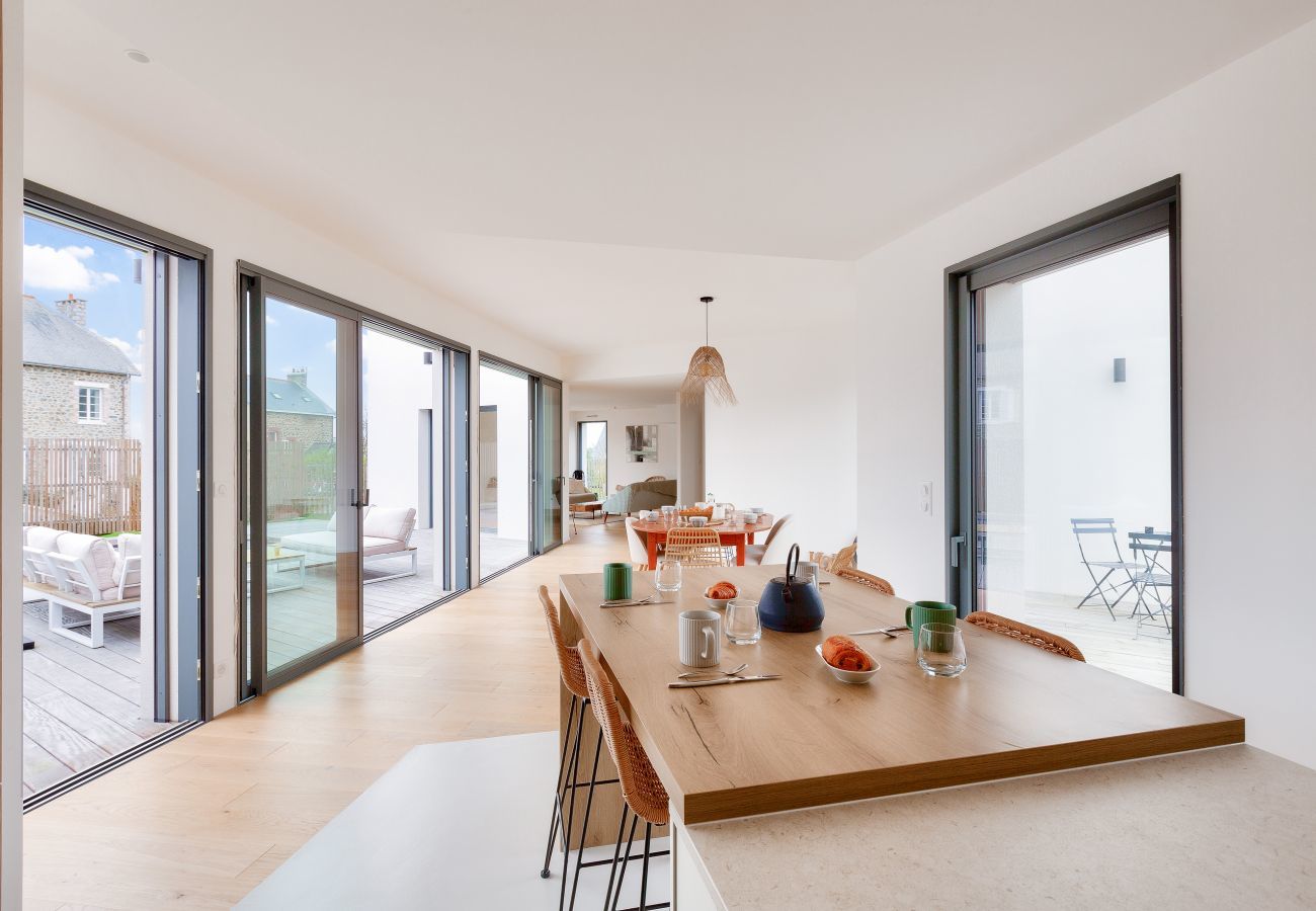Maison à Pléneuf-Val-André - 800m de la plage, maison neuve pour 10, piscine