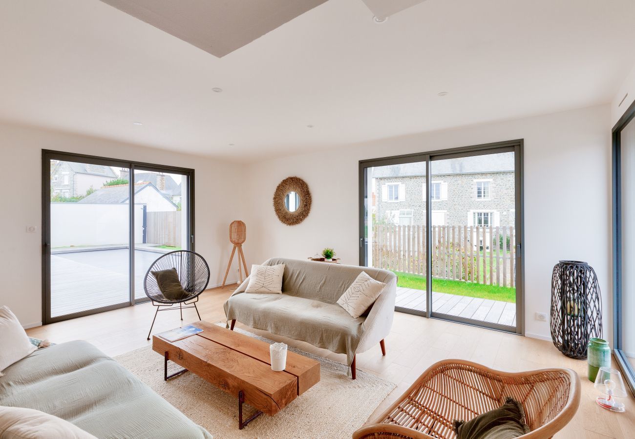 Maison à Pléneuf-Val-André - 800m de la plage, maison neuve pour 10, piscine