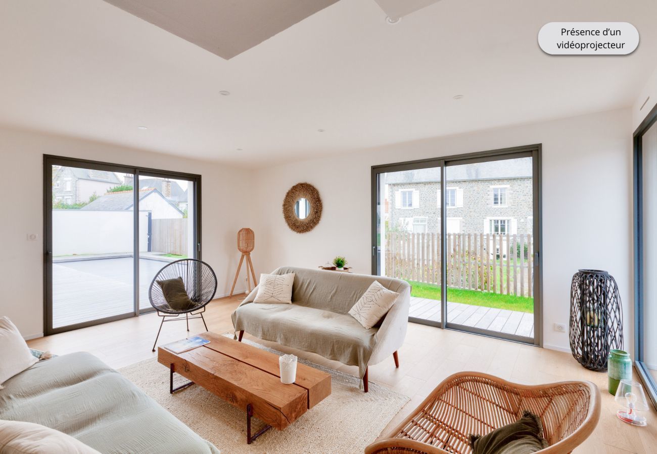 Maison à Pléneuf-Val-André - 800m de la plage, maison neuve pour 10, piscine