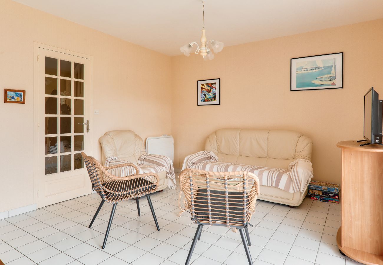 Maison à Arzon - Arzon, maison et son grand jardin pour 6 personnes
