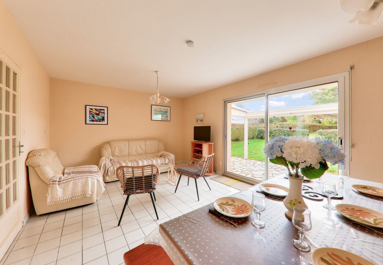Maison à Arzon - Arzon, maison et son grand jardin pour 6 personnes