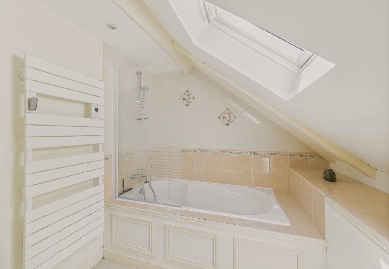 Maison à Salignac-Eyvigues - Salignac-Eyvigues, maison pour 7 avec piscine