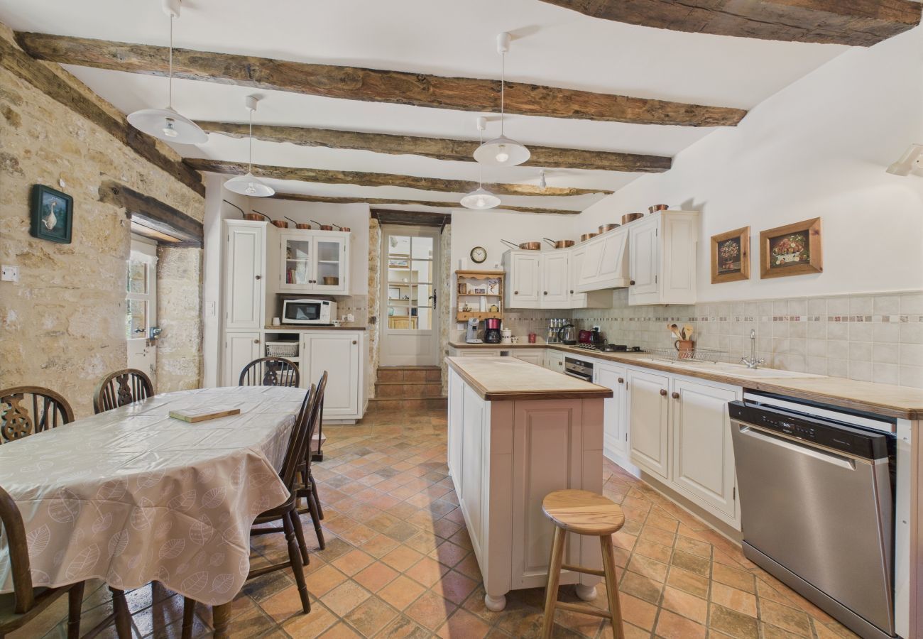 Maison à Salignac-Eyvigues - Salignac-Eyvigues, maison pour 7 avec piscine