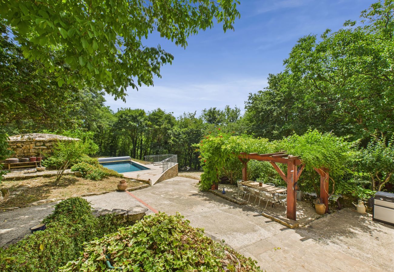 Maison à Salignac-Eyvigues - Salignac-Eyvigues, maison pour 7 avec piscine