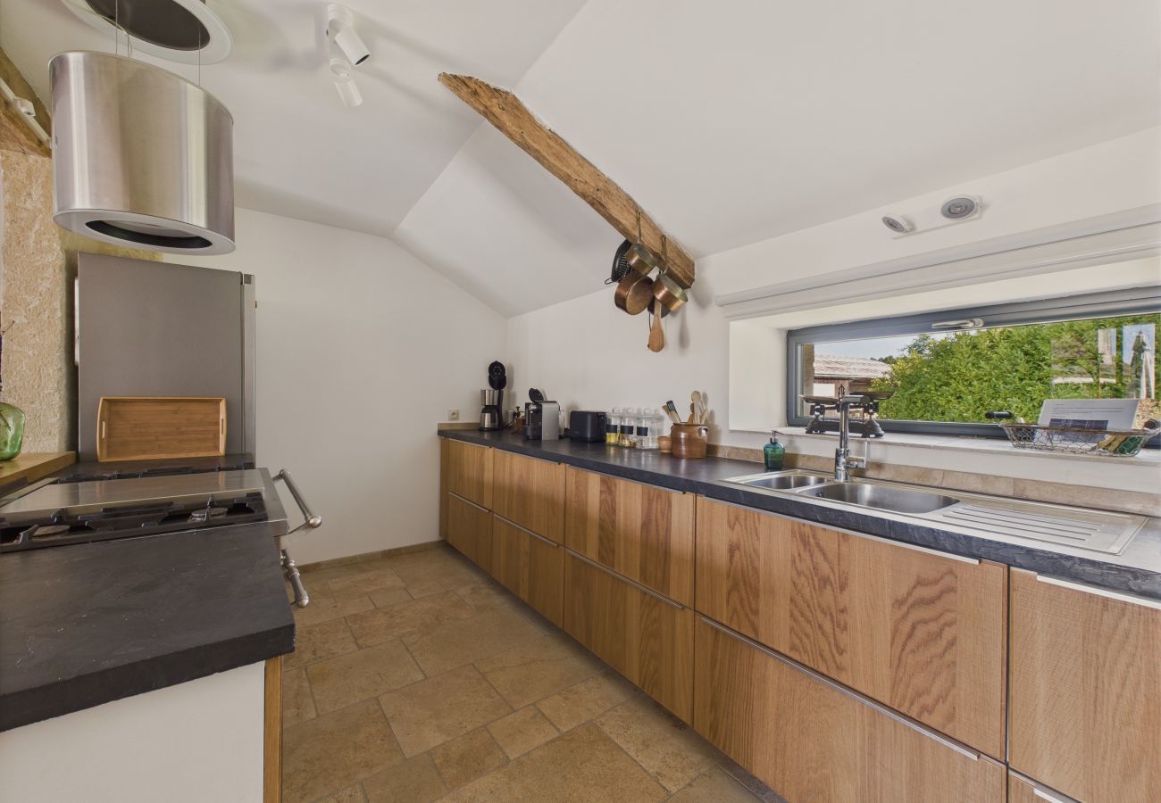 Maison à Fossemagne - Ancienne ferme rénovée pour 6 en 2 logements