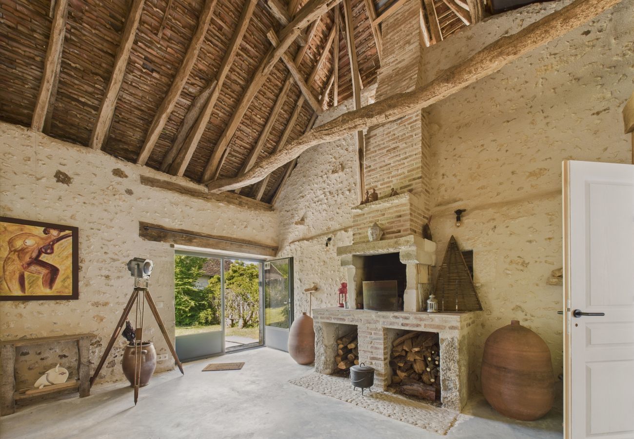 Maison à Fossemagne - Ancienne ferme rénovée pour 6 en 2 logements