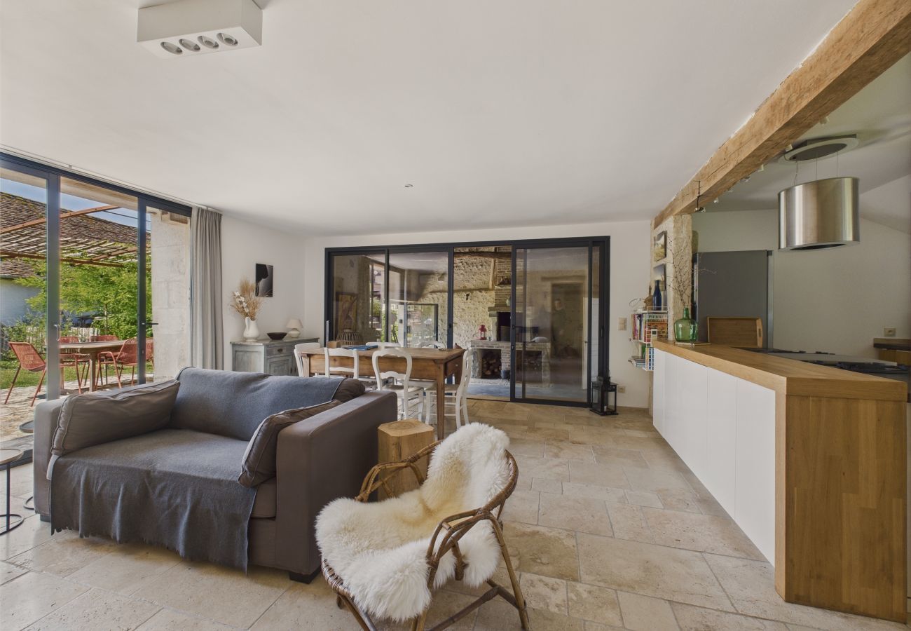 Maison à Fossemagne - Ancienne ferme rénovée pour 6 en 2 logements
