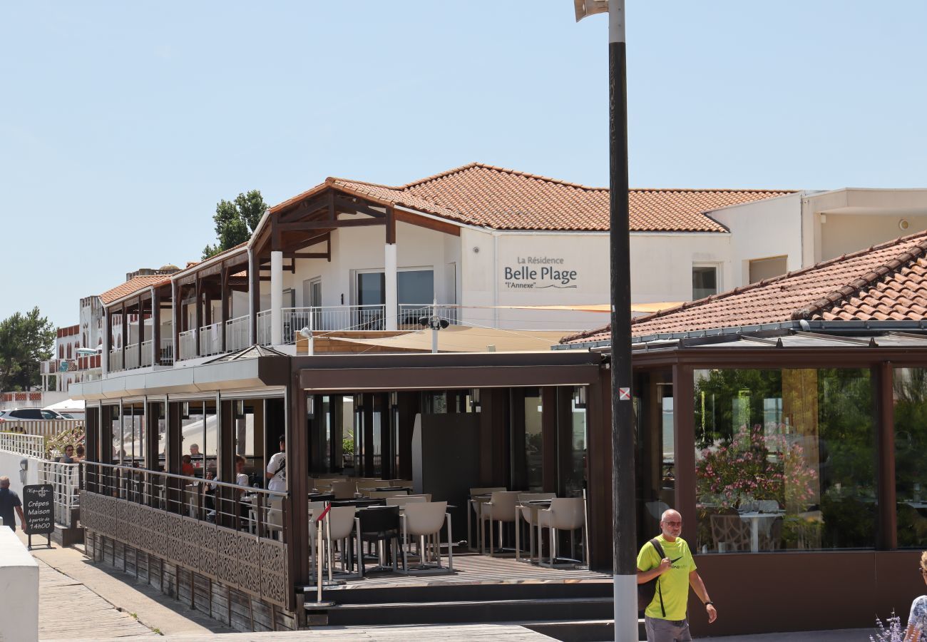Appartement à La Tranche-sur-Mer - Sur la plage, appartement avec terrasse et vue mer