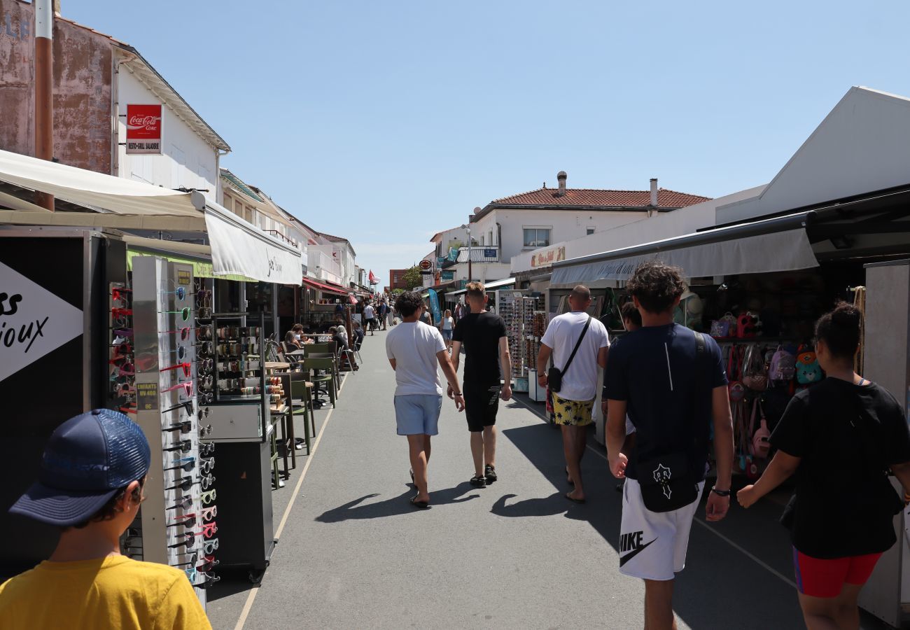 Appartement à La Tranche-sur-Mer - Sur la plage, appartement avec terrasse et vue mer