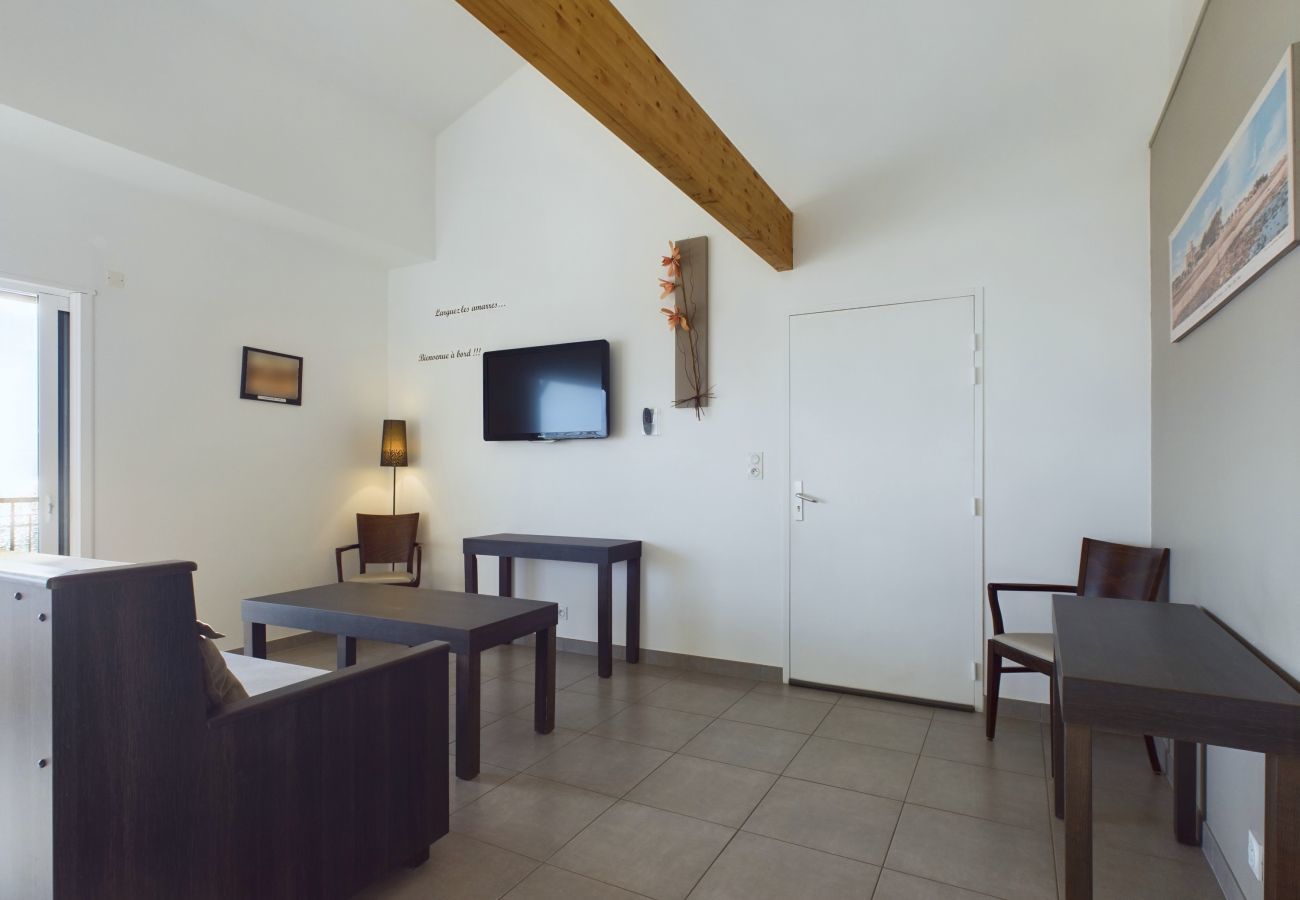 Appartement à La Tranche-sur-Mer - Sur la plage, appartement avec terrasse et vue mer