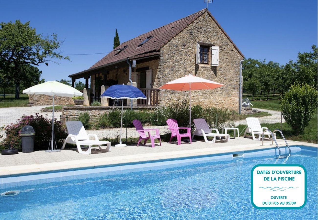 Maison à Salignac-Eyvigues - Charmante maison en pierre avec piscine pour 6