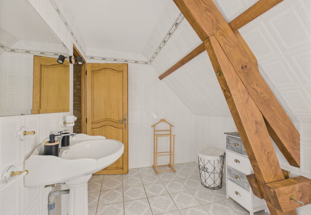 Maison à La Chapelle-Aubareil - Grande maison pour 15 avec piscine et tennis