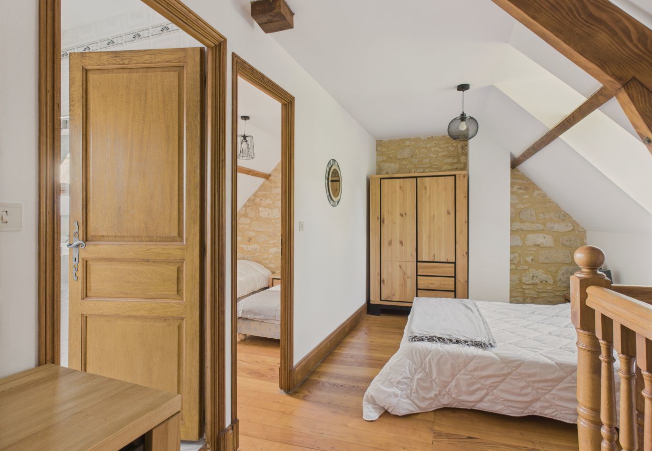 Maison à La Chapelle-Aubareil - Grande maison pour 15 avec piscine et tennis