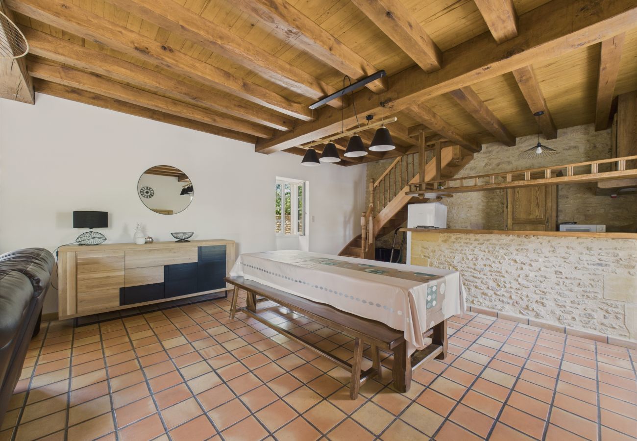 Maison à La Chapelle-Aubareil - Grande maison pour 15 avec piscine et tennis