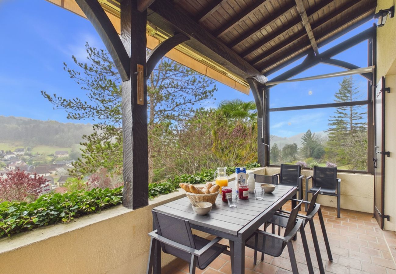 Maison à Auriac-du-Périgord - Domaine pour 8 personnes avec piscine 