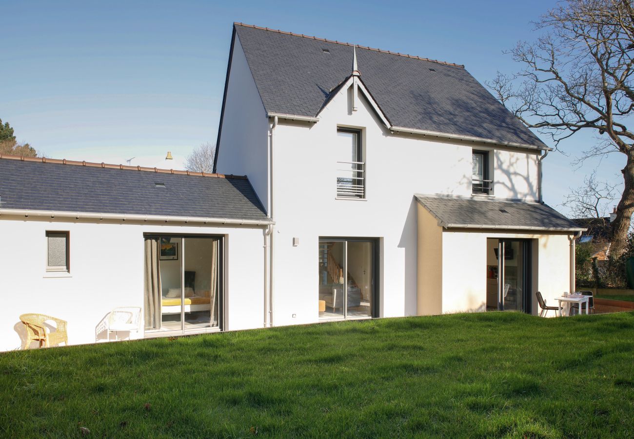 Maison à Saint-Briac-sur-Mer - Maison lumineuse pour 8 avec grand jardin 
