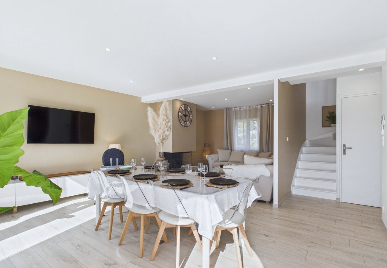 Villa à Plouguerneau - Maison familiale 7 personnes à 150m de la mer 