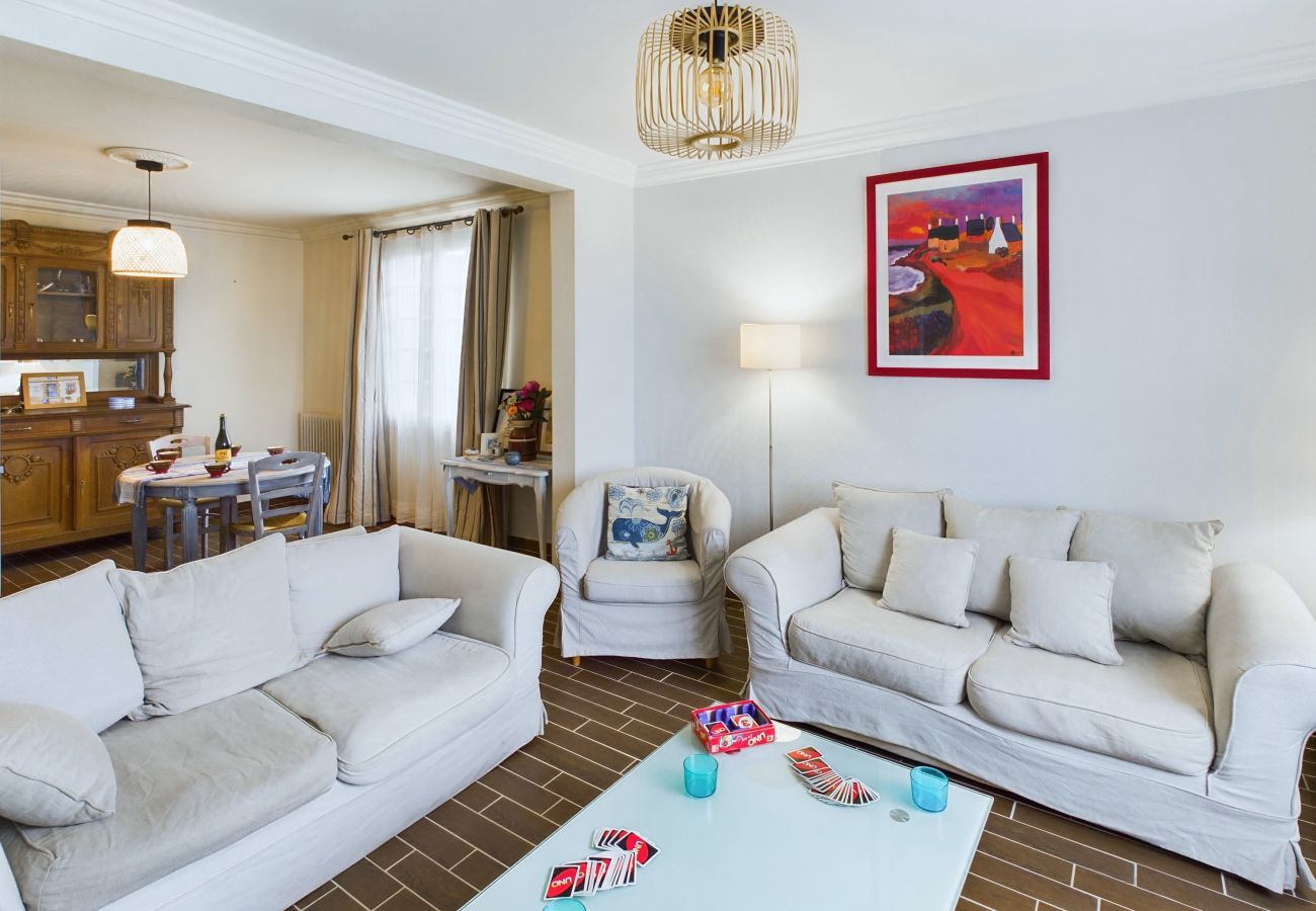 Maison à Plovan - Authentique maison bretonne pour 6 à Plovan