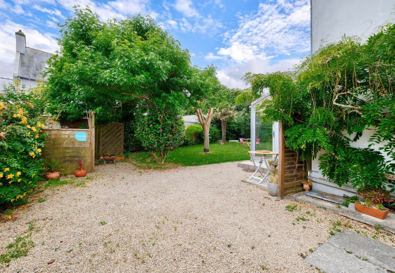 Maison à Plouguerneau - Charmante maison en pierre avec jardin à Lilia