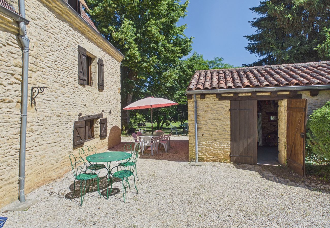 Maison à Saint-Crépin-et-Carlucet - Maison de campagne pour 6 avec piscine et jardin