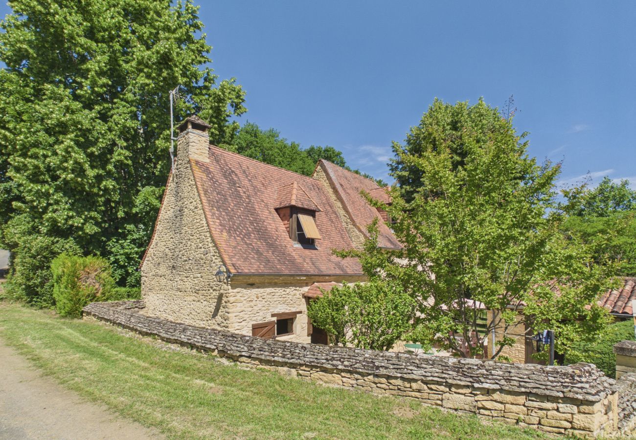 Maison à Saint-Crépin-et-Carlucet - Maison de campagne pour 6 avec piscine et jardin