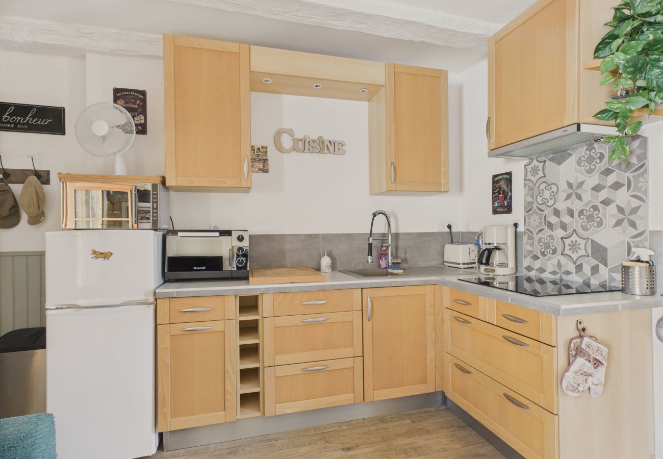 Maison à Auriac-du-Périgord - Escapade à 2 sur Auriac avec jardin cosy 