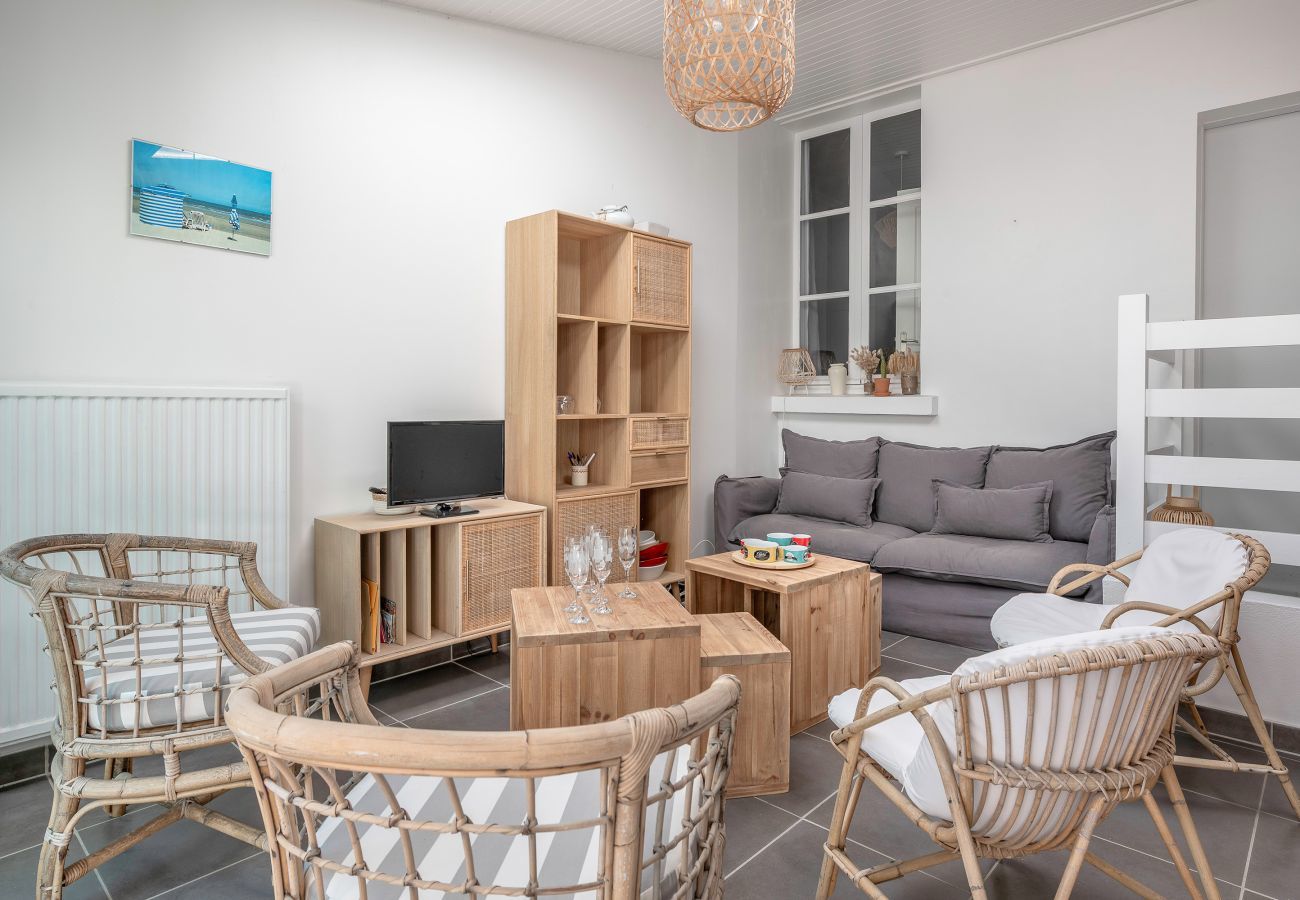 Appartement à Saint-Brevin-les-Pins - Appart-patio Centre-ville à 100m de la plage