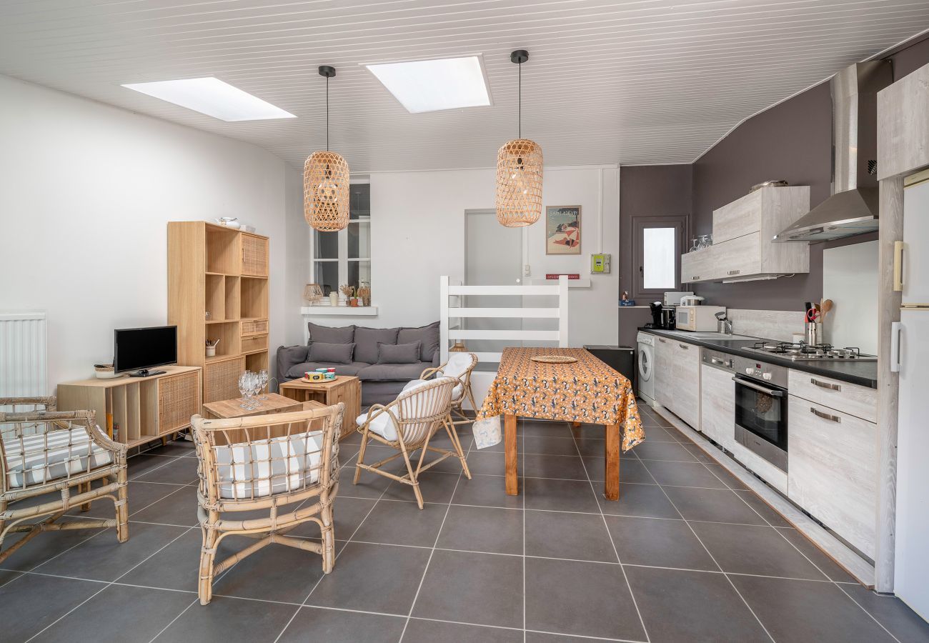 Appartement à Saint-Brevin-les-Pins - Appart-patio Centre-ville à 100m de la plage