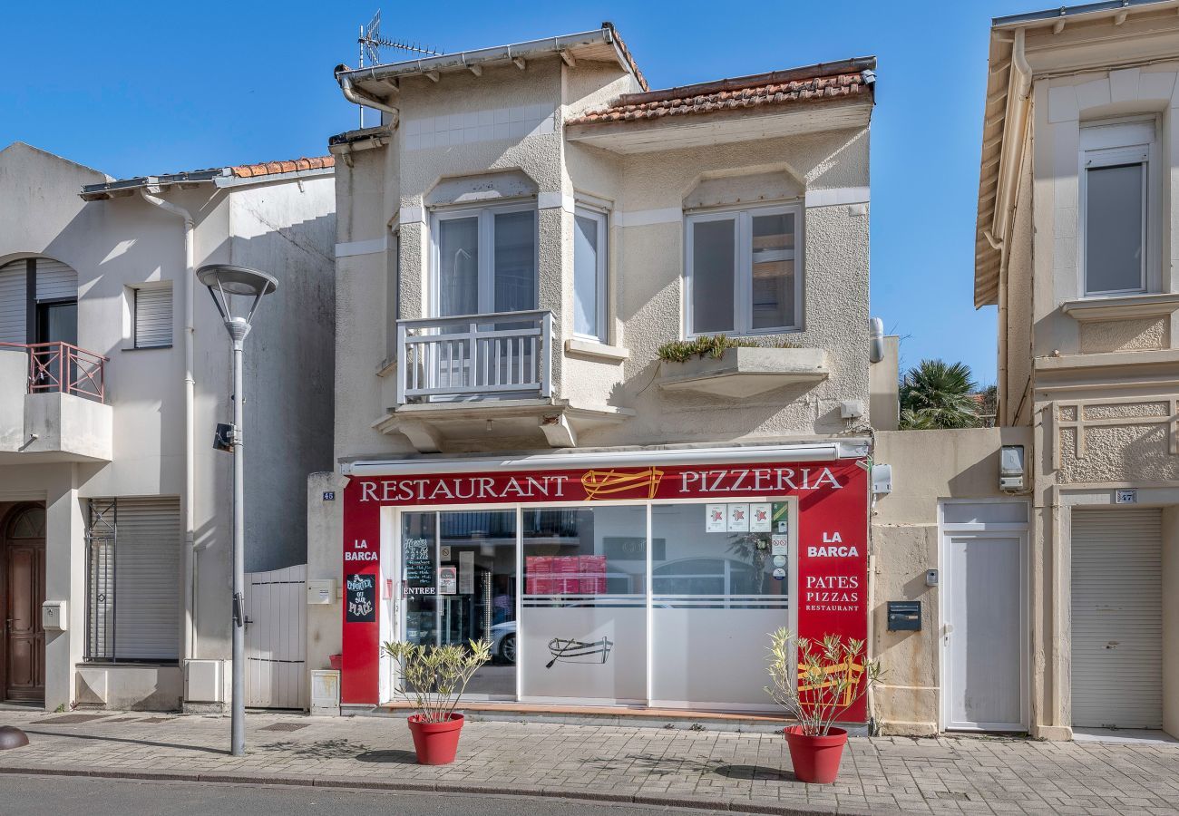 Appartement à Saint-Brevin-les-Pins - Appart-patio Centre-ville à 100m de la plage