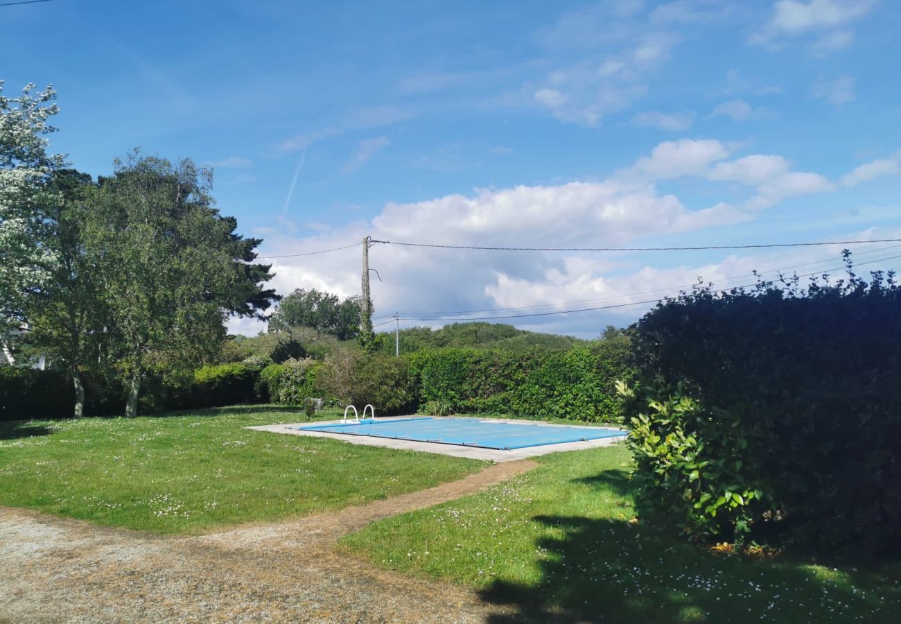 Maison à Penmarch - Maison pour 8 - Piscine chauffée - 800m de la plage