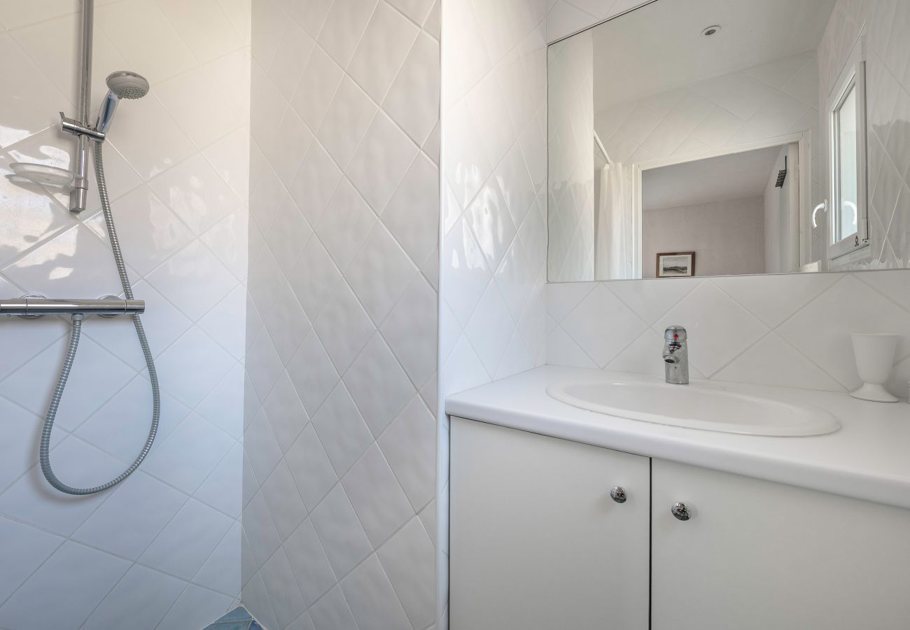 Maison à Piriac-sur-Mer - 50m de la plage, jolie maison avec jardin pour 10