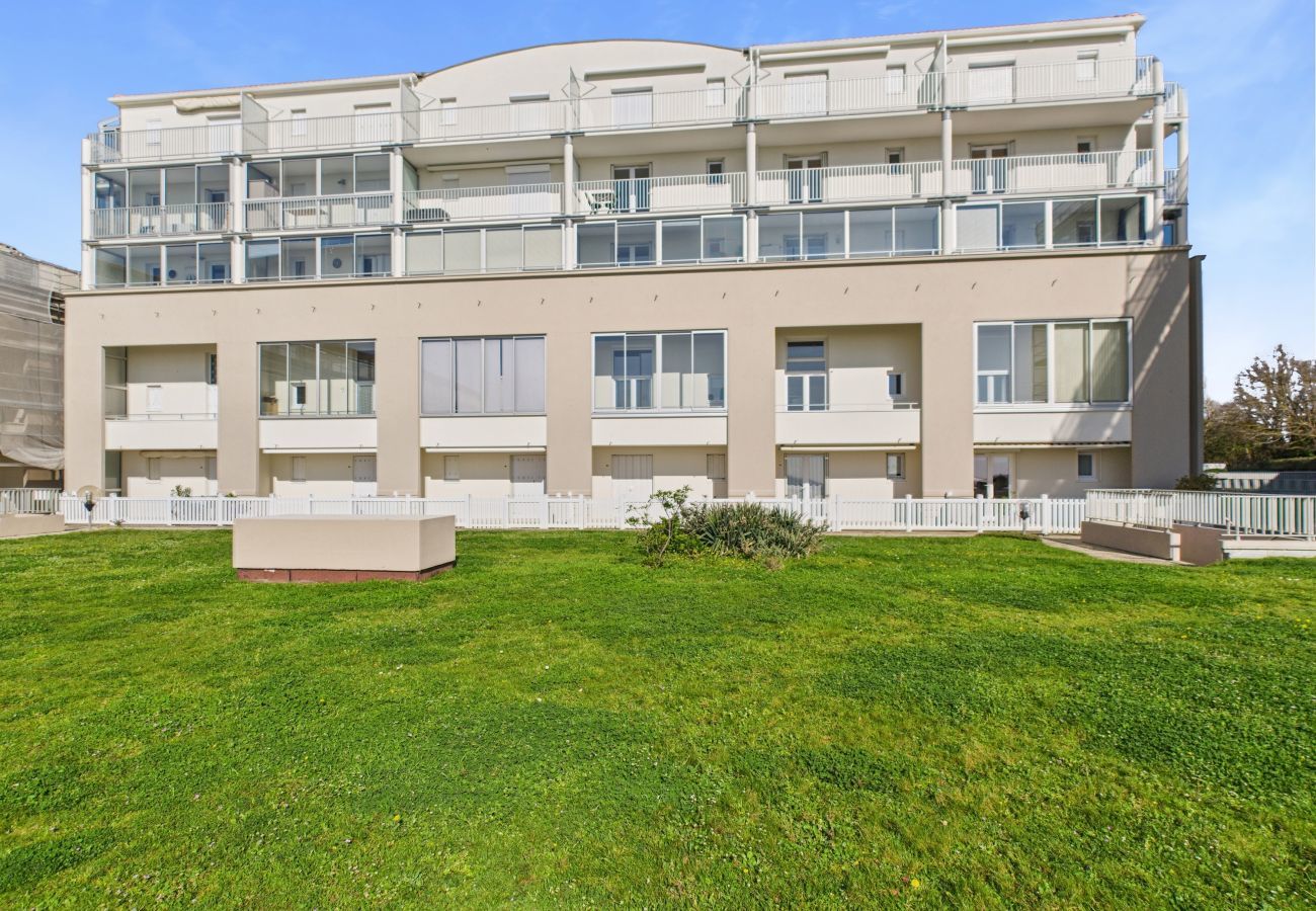 Appartement à Saint-Hilaire-de-Riez - Vue imprenable sur l'océan pour 4 personnes
