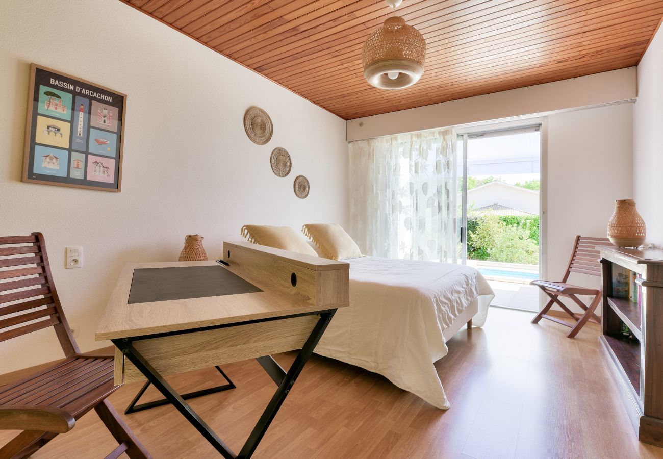 Villa à Lanton - Villa pour 9 sur le Port de Taussat avec piscine