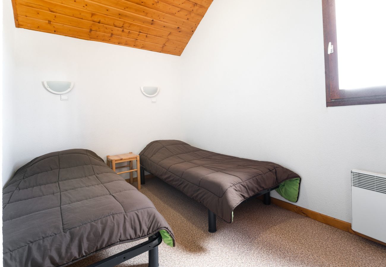 Appartement à Le Dévoluy - Appartement vue sur les pistes, pour 8 