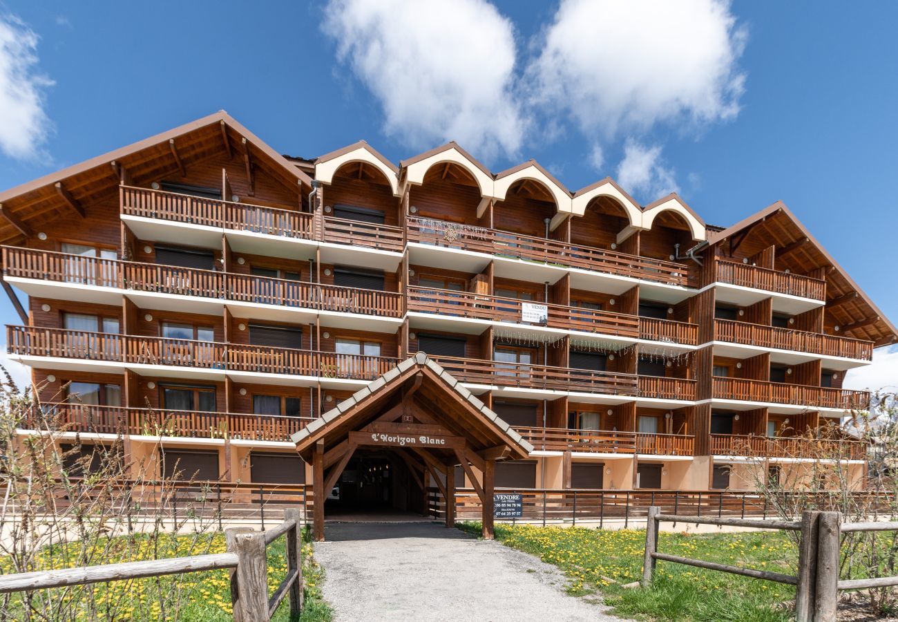 Appartement à Le Dévoluy - Appartement vue sur les pistes, pour 8 