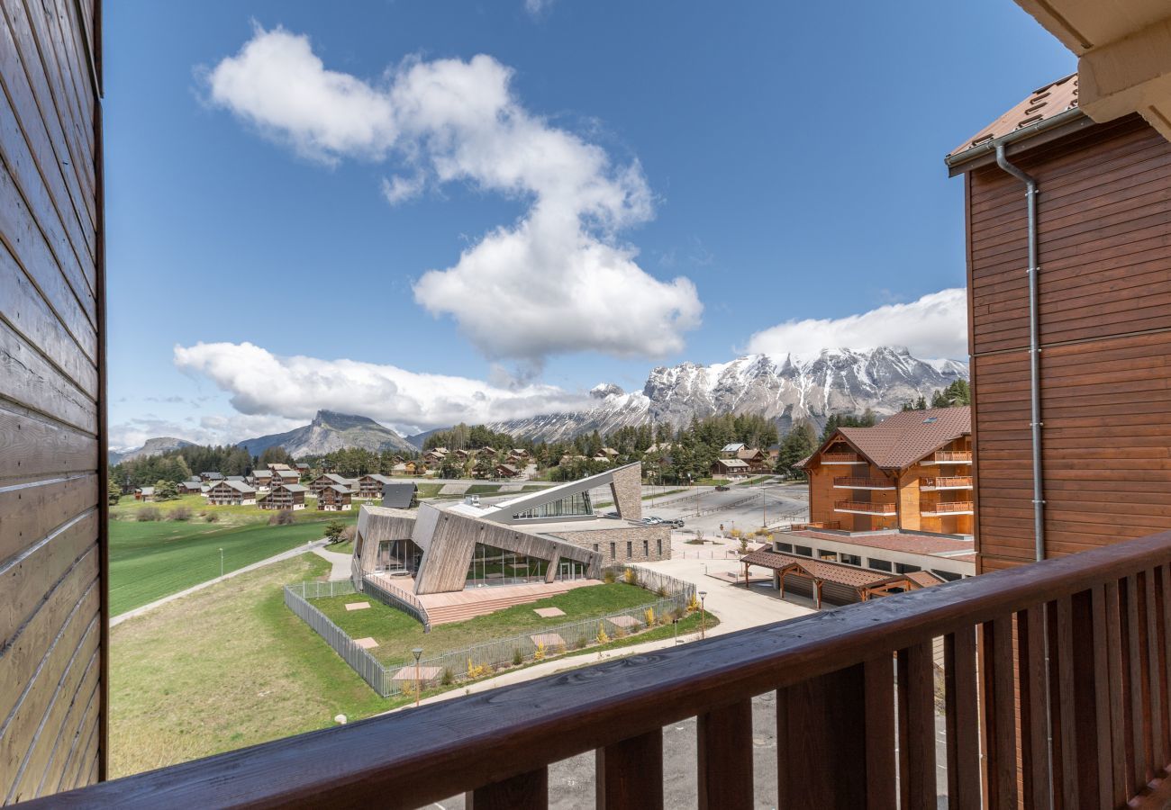 Appartement à Le Dévoluy - Appartement vue sur les pistes, pour 8 