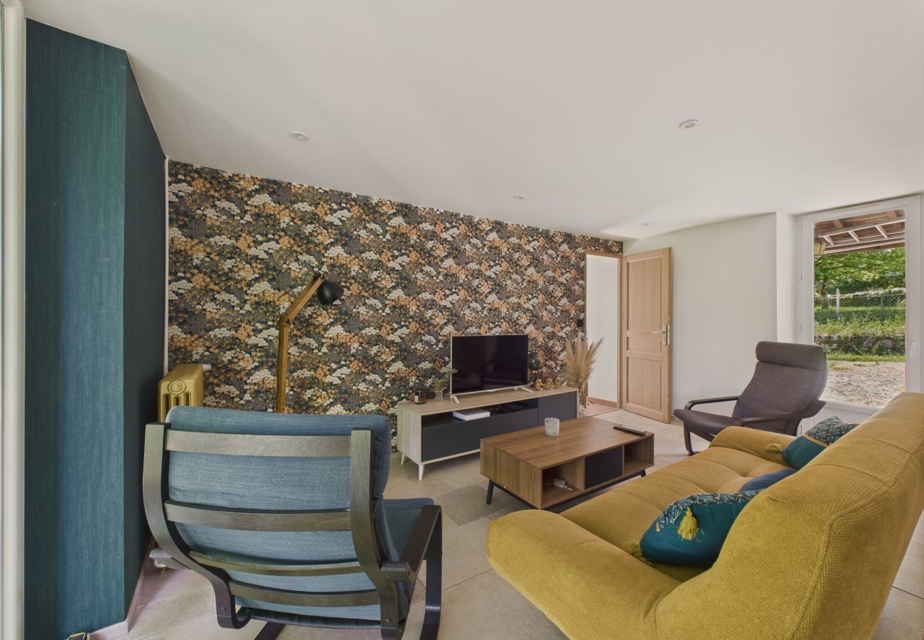 Maison à Terrasson-Lavilledieu - Grand jardin et terrasse pour 7 personnes