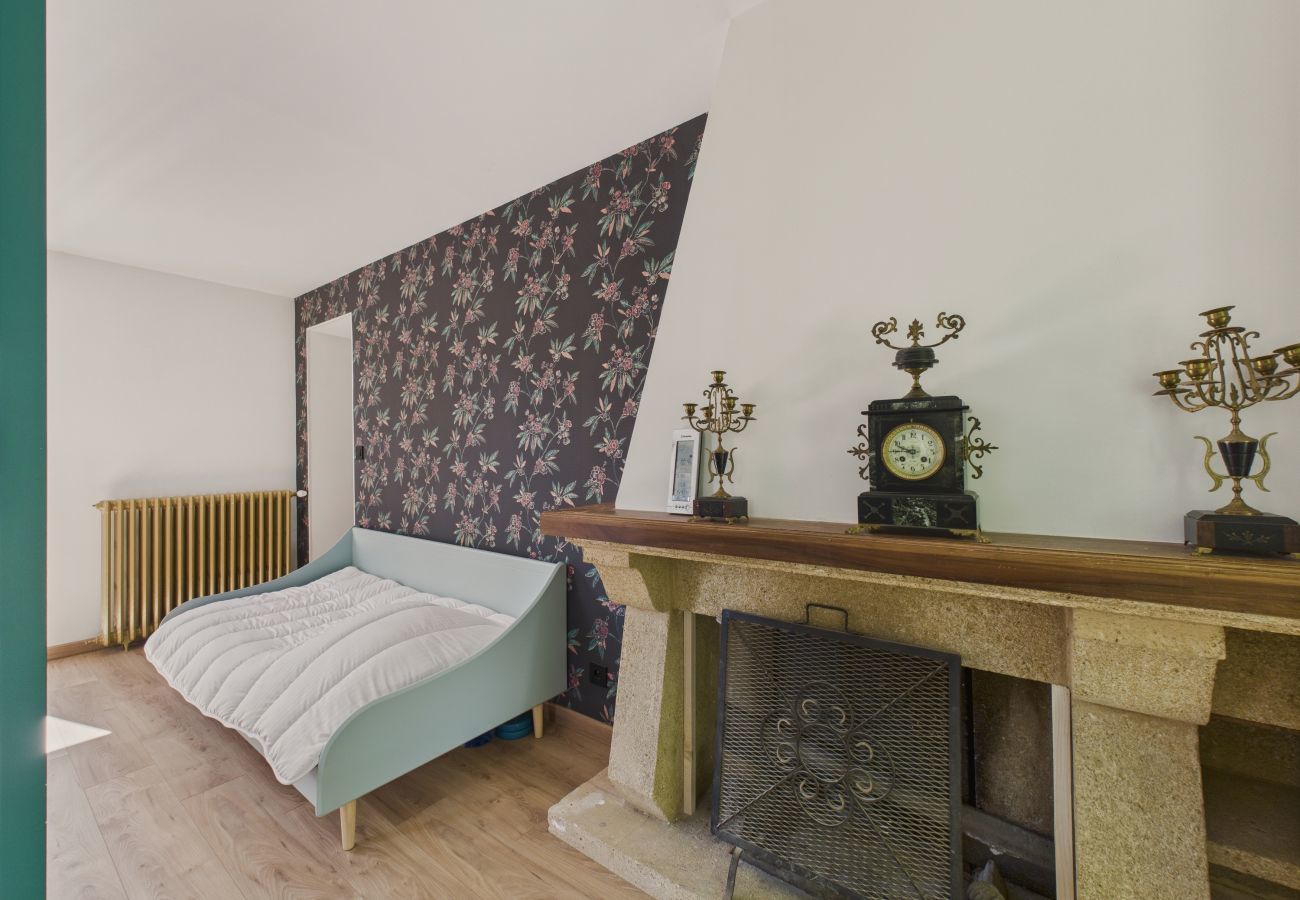 Maison à Terrasson-Lavilledieu - Grand jardin et terrasse pour 7 personnes