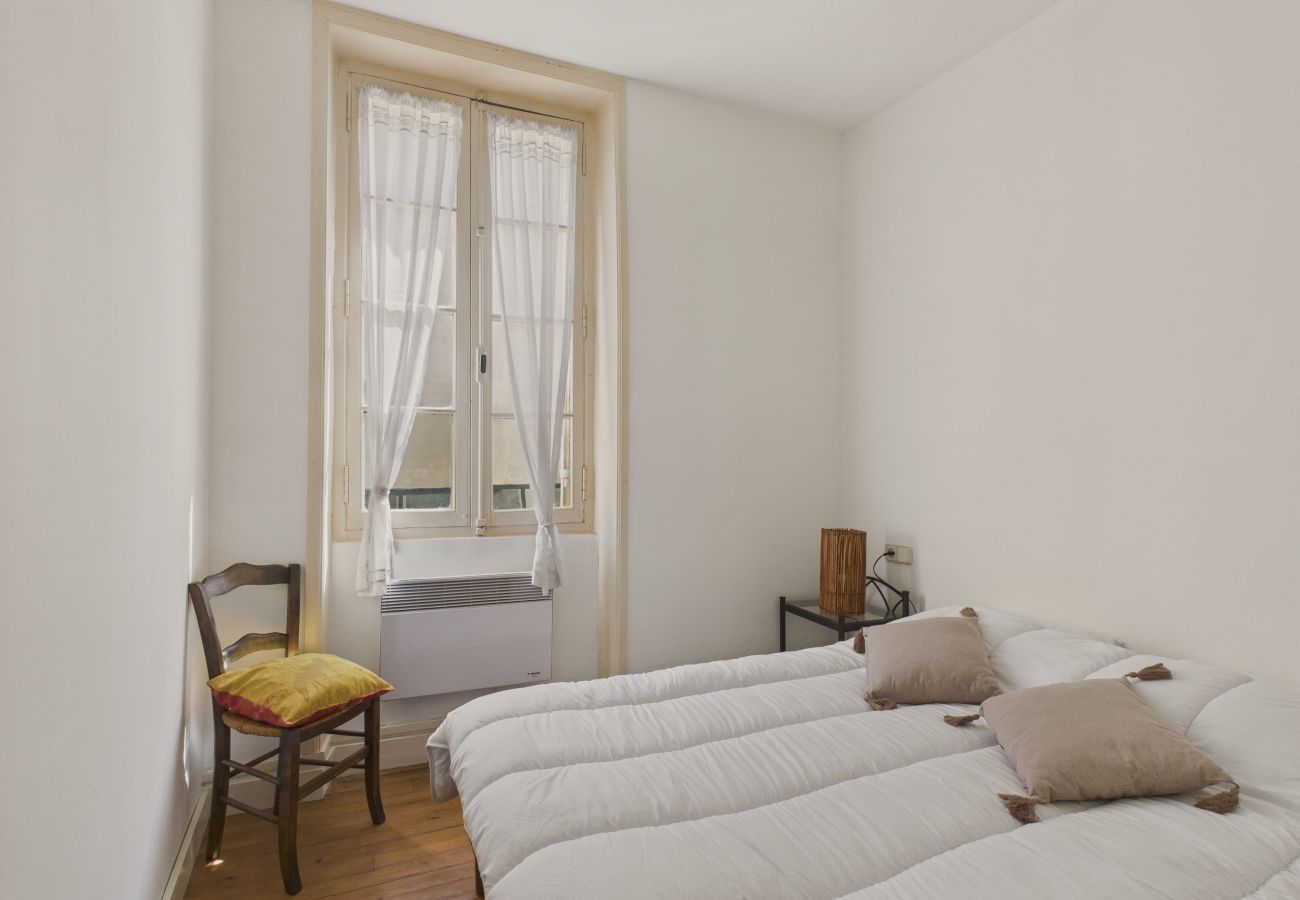 Maison à Sarlat-la-Canéda - Maison pour 4 avec terrasse en centre-ville 