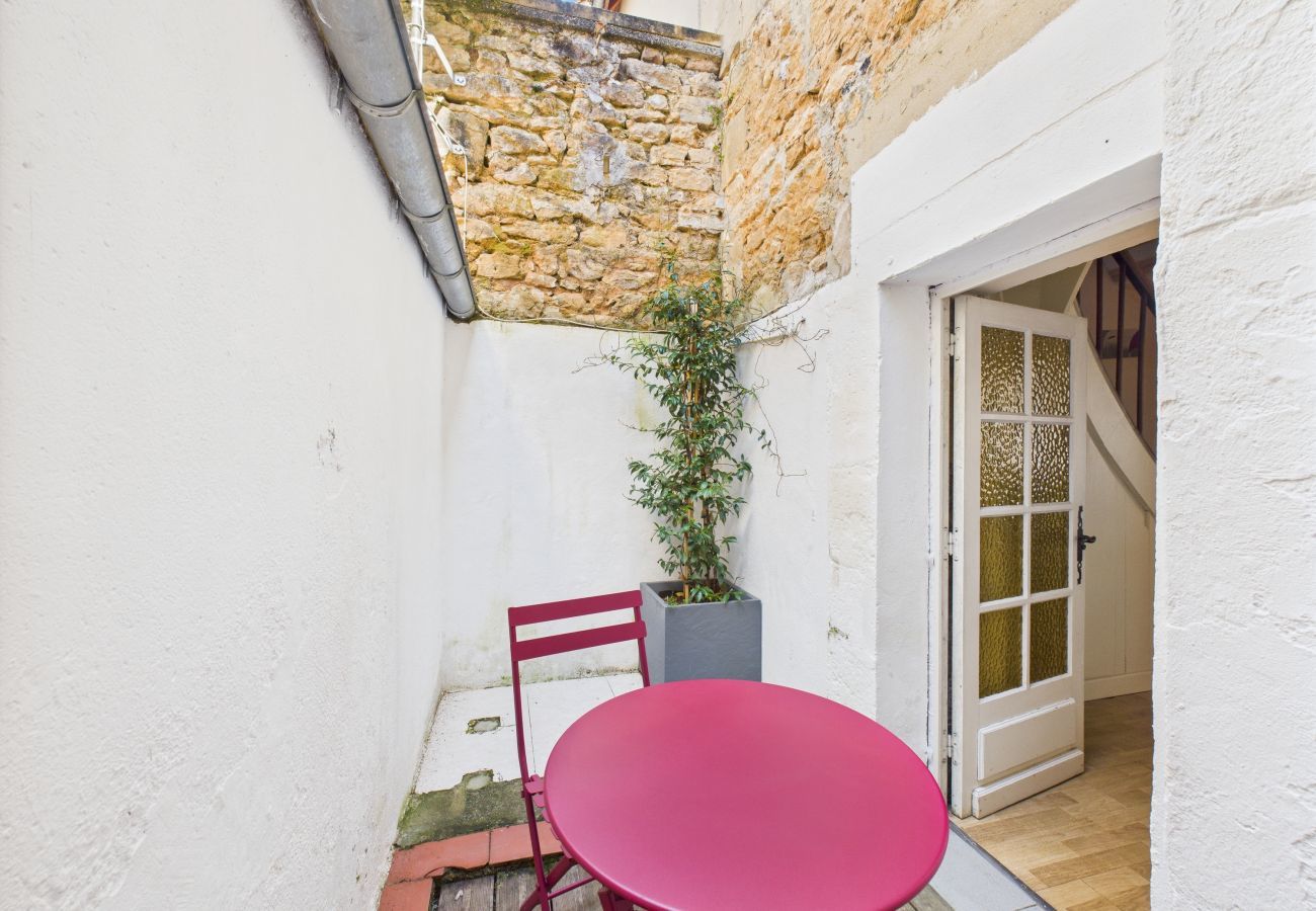 Maison à Sarlat-la-Canéda - Maison pour 4 avec terrasse en centre-ville 