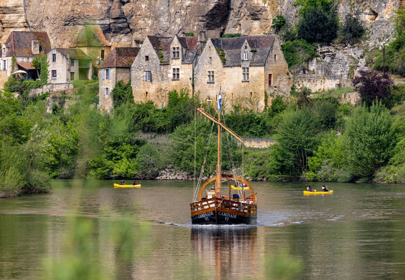 Maison à Sarlat-la-Canéda - Maison pour 4 avec terrasse en centre-ville 