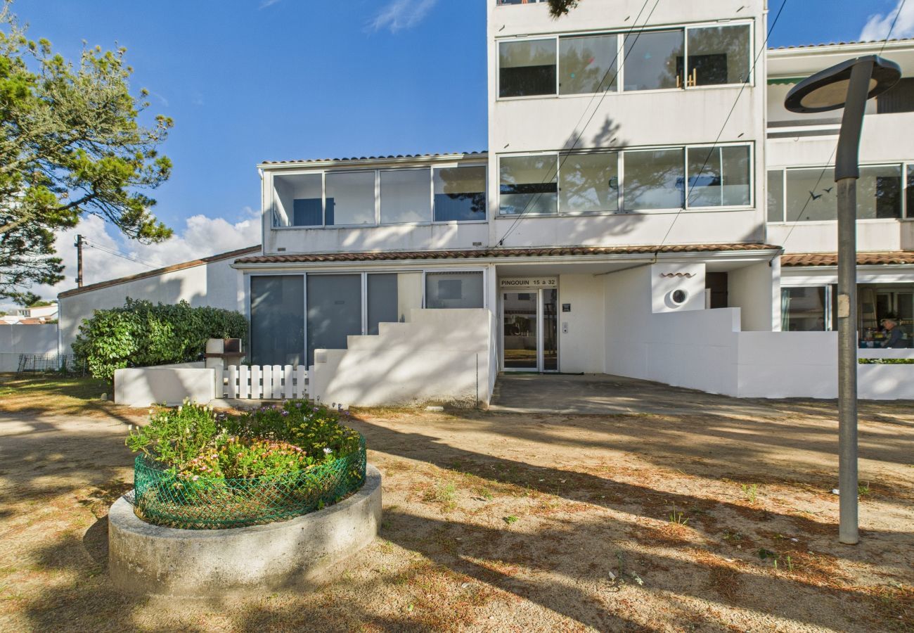 Appartement à Saint-Hilaire-de-Riez - Appartement pour 4 avec balcon à 200m de la mer 