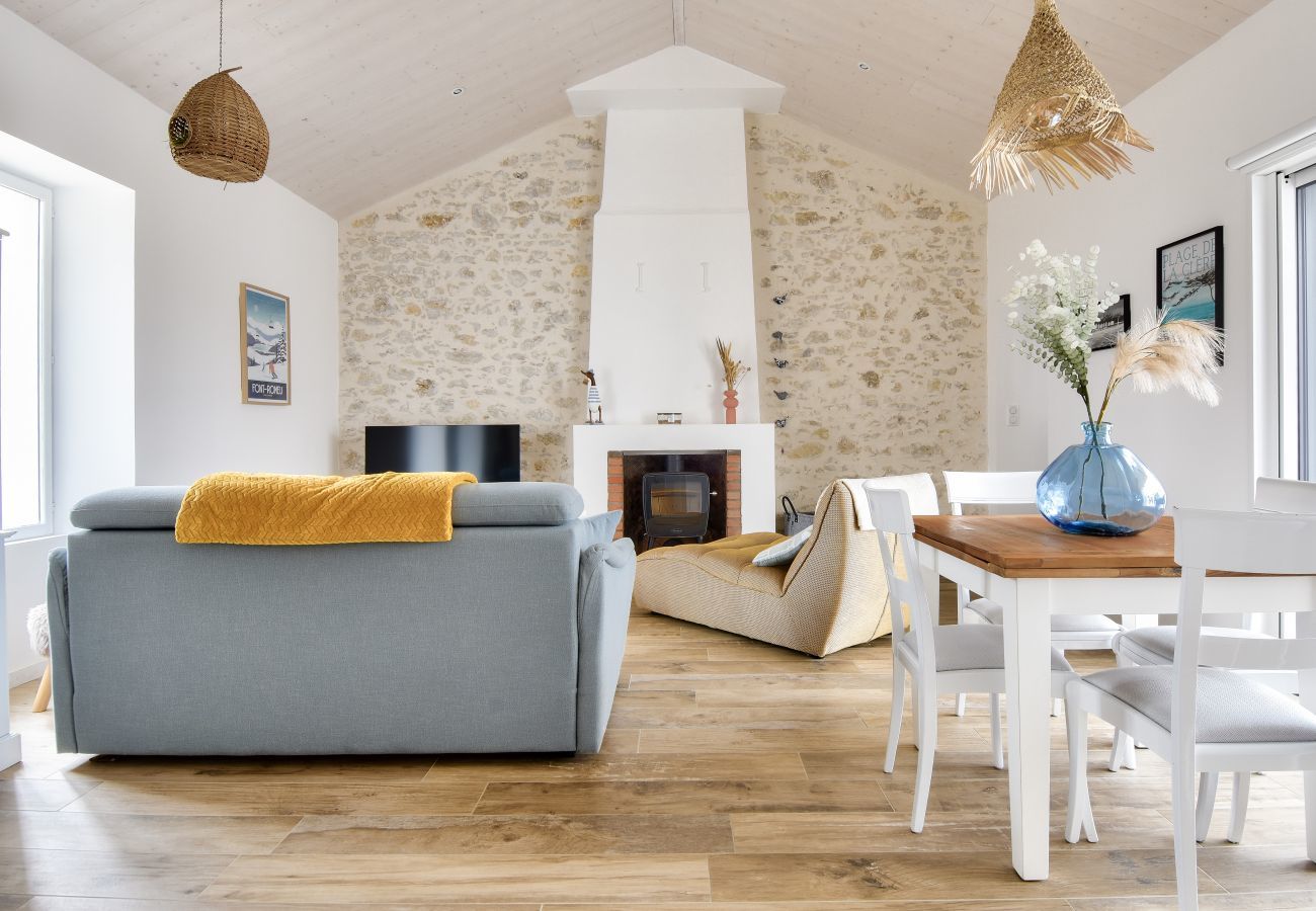 Maison à La Guérinière - Piscine chauffée, jardin, magnifique villa pour 10
